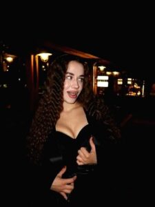 Ataşehir Güzel Escort Nuriye